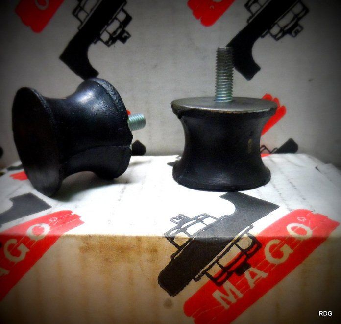 SILENTBLOCK M 1009 E